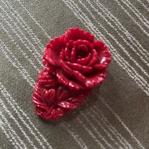 Vintage deep, red rose, molded/carved dress/fur clip, celluloid/Bakelite idk